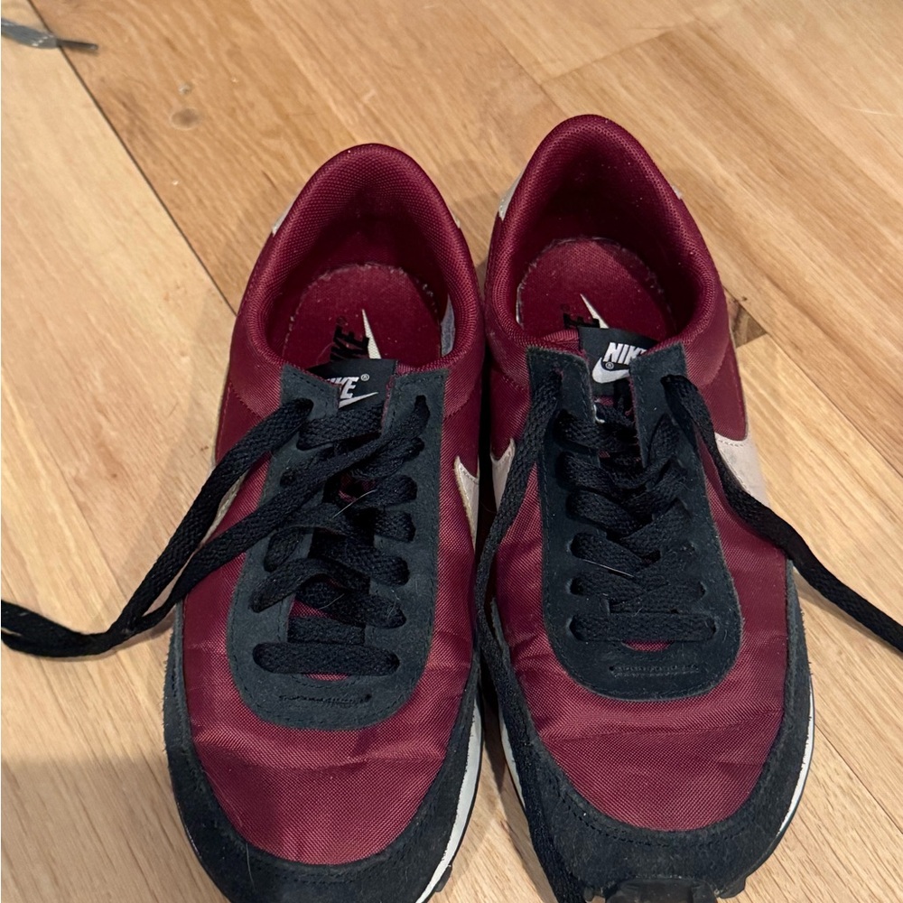 Nike Burgundy purple and Daybreak Black Sneakers